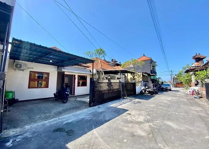 Ferienhaus Djanuraga House 6